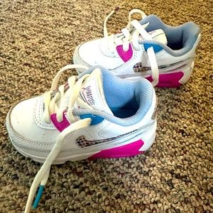 Nike Toddler Air Max. Size 6C. EUC.
